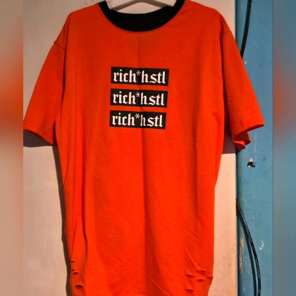 FIVE BY FIVE BY MASTERPIECE Men's HUSTLE T- SHIRT MEDIUM